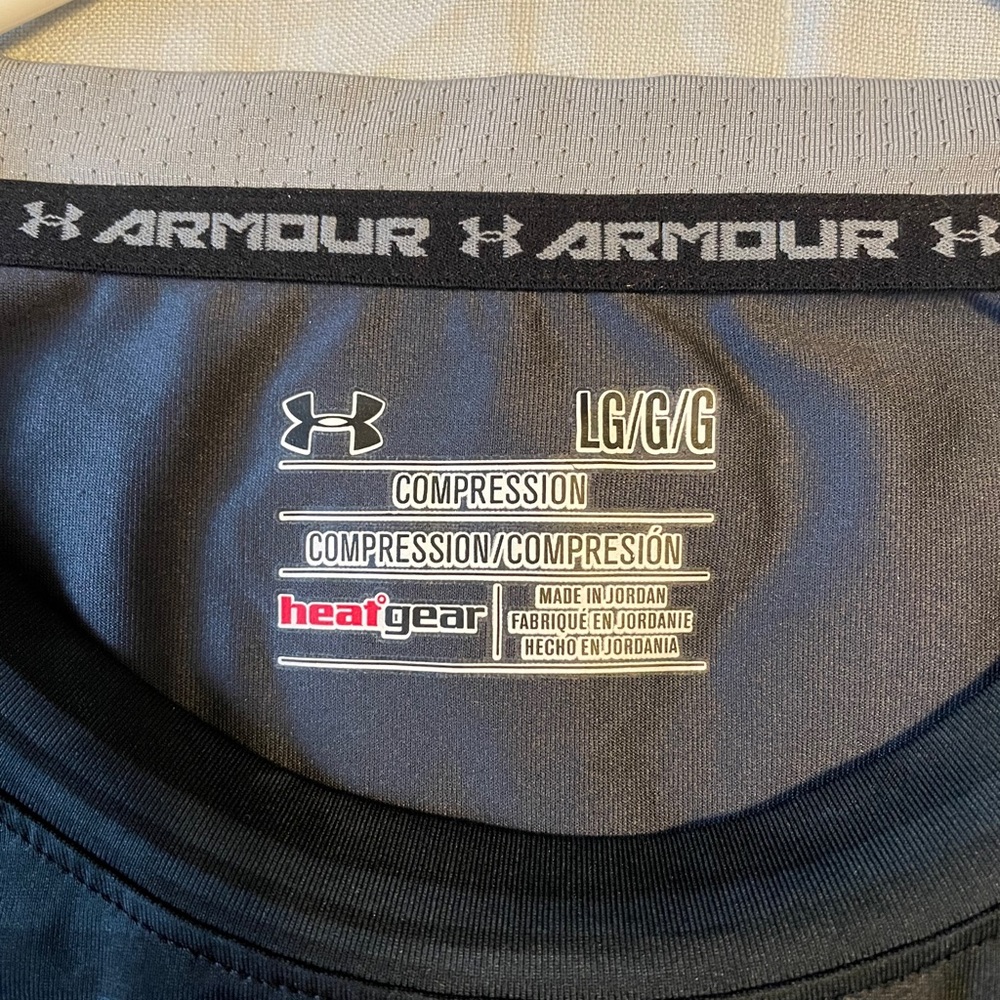 Men’s under armor compression T